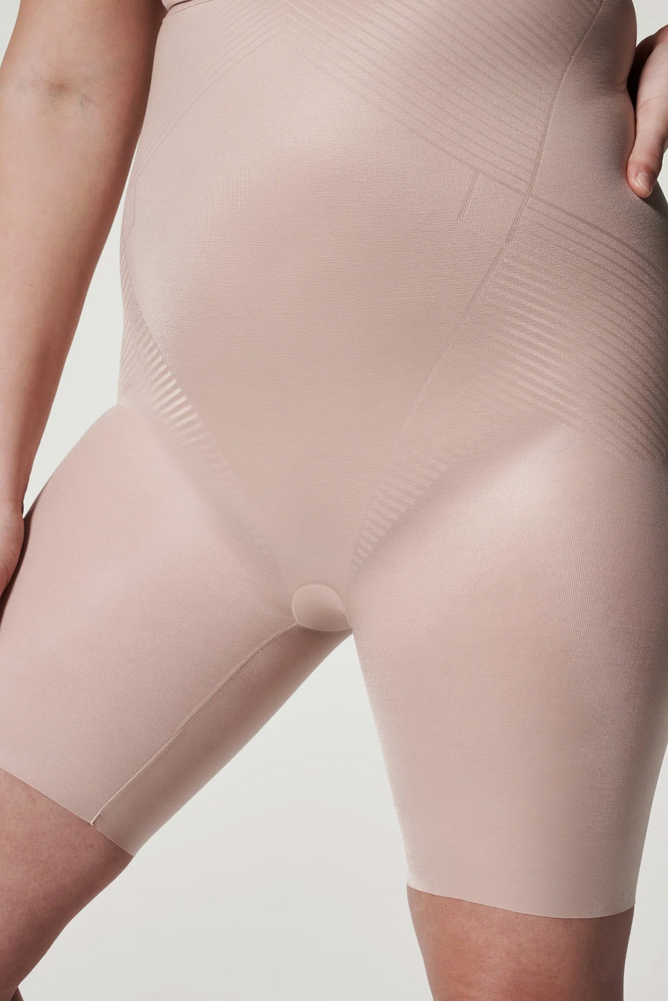 Spanx Thinstincts 2.0 High-Waisted Mid Thigh Short