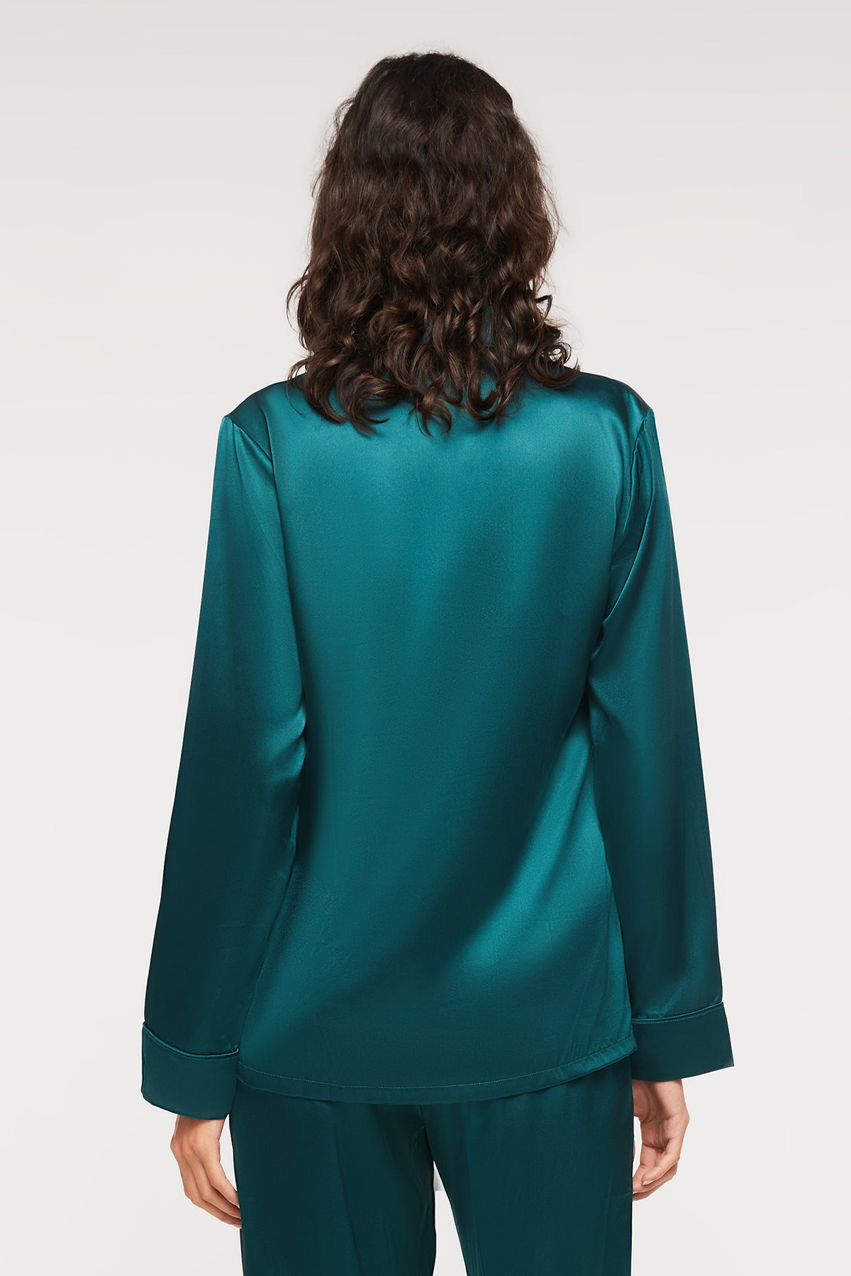 Fine Finishes Pyjama in Emerald - 100% Silk | Ginia Sleep