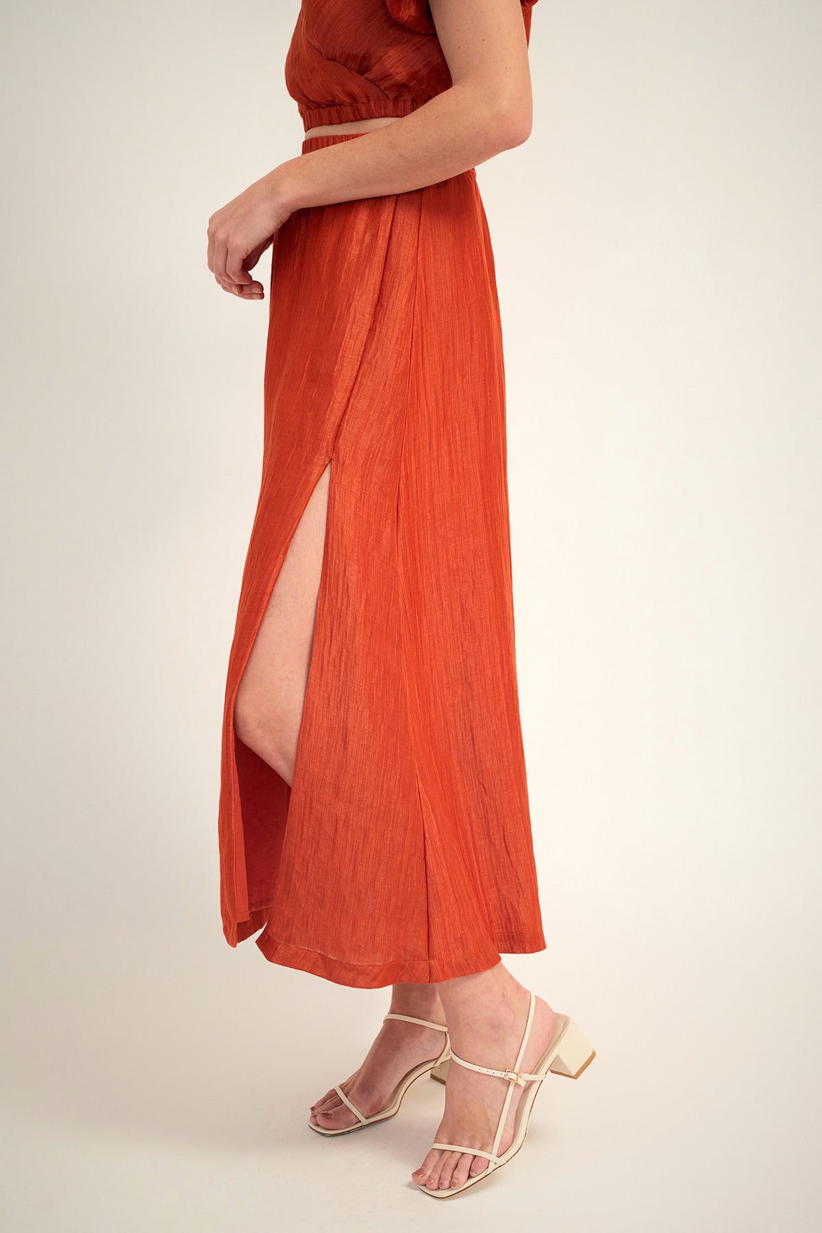GINIA Silk Linen Carmen Midi Skirt in Picante Red