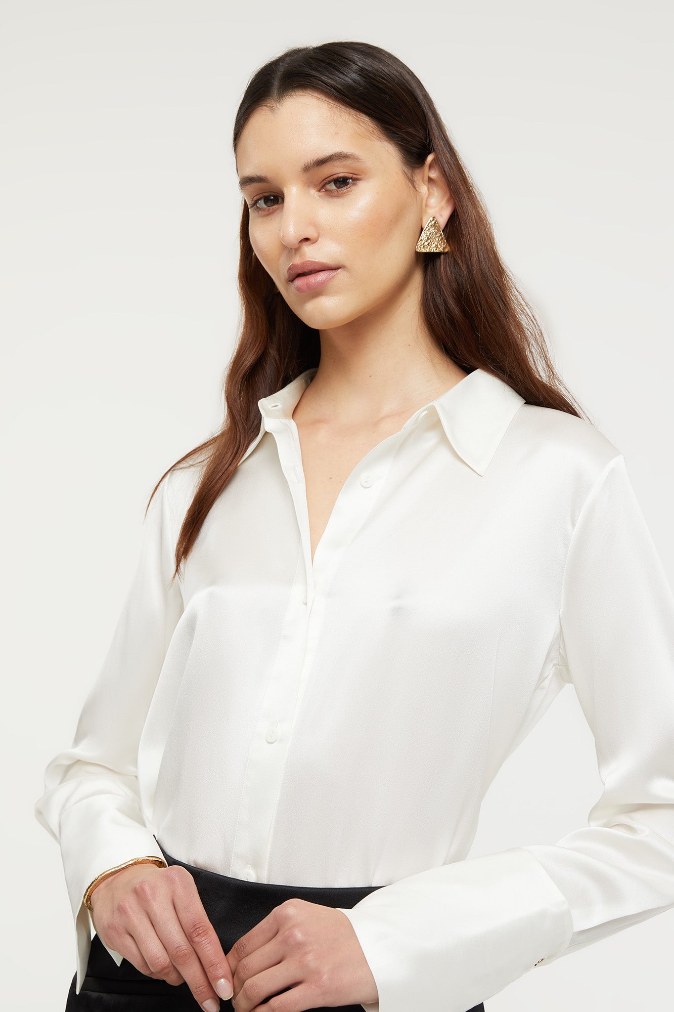 Isla Shirt in Creme 19 Momme Silk | GINIA RTW